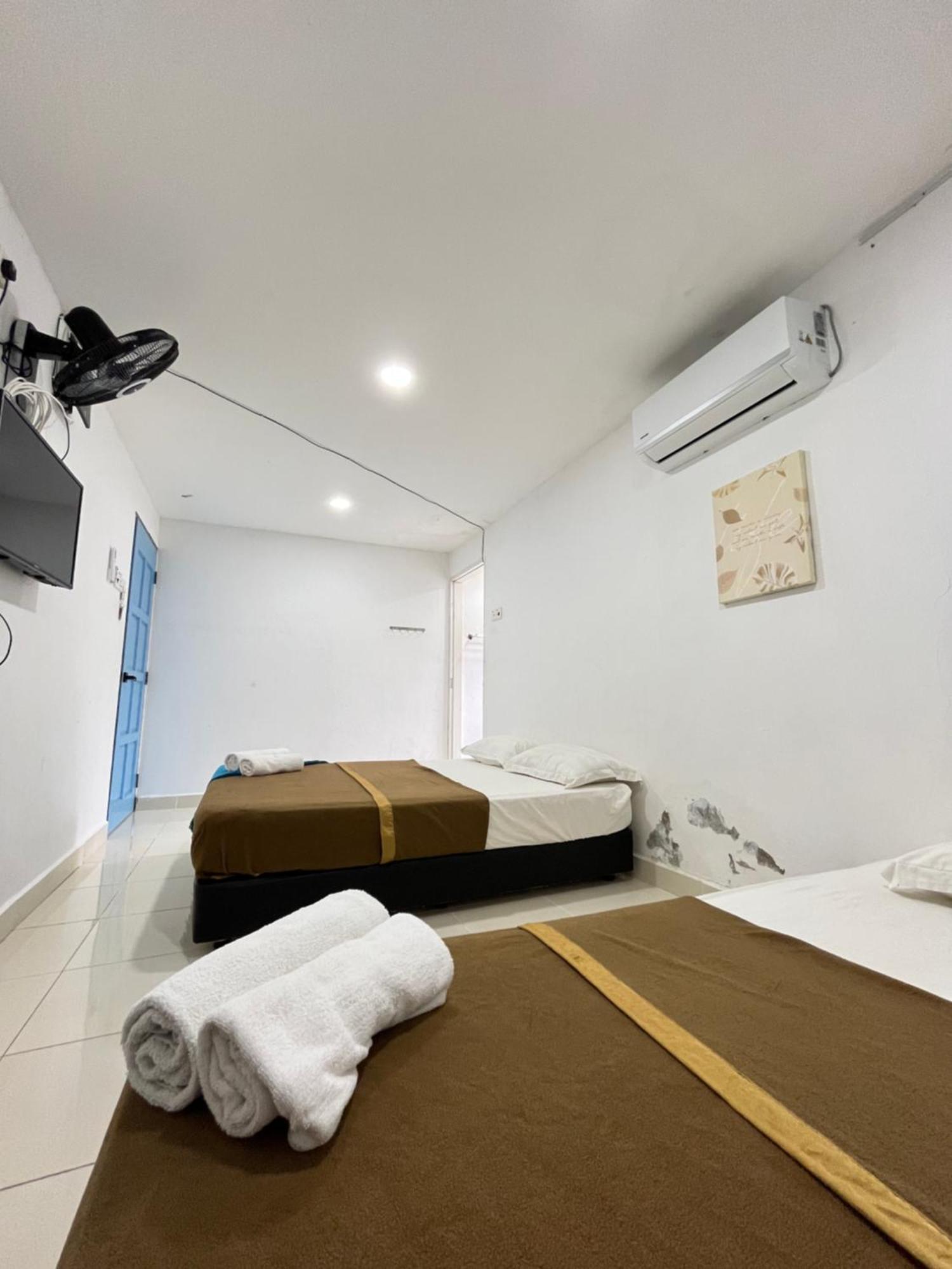 Ibai Beach Guesthouse Kuala Terengganu Exterior foto
