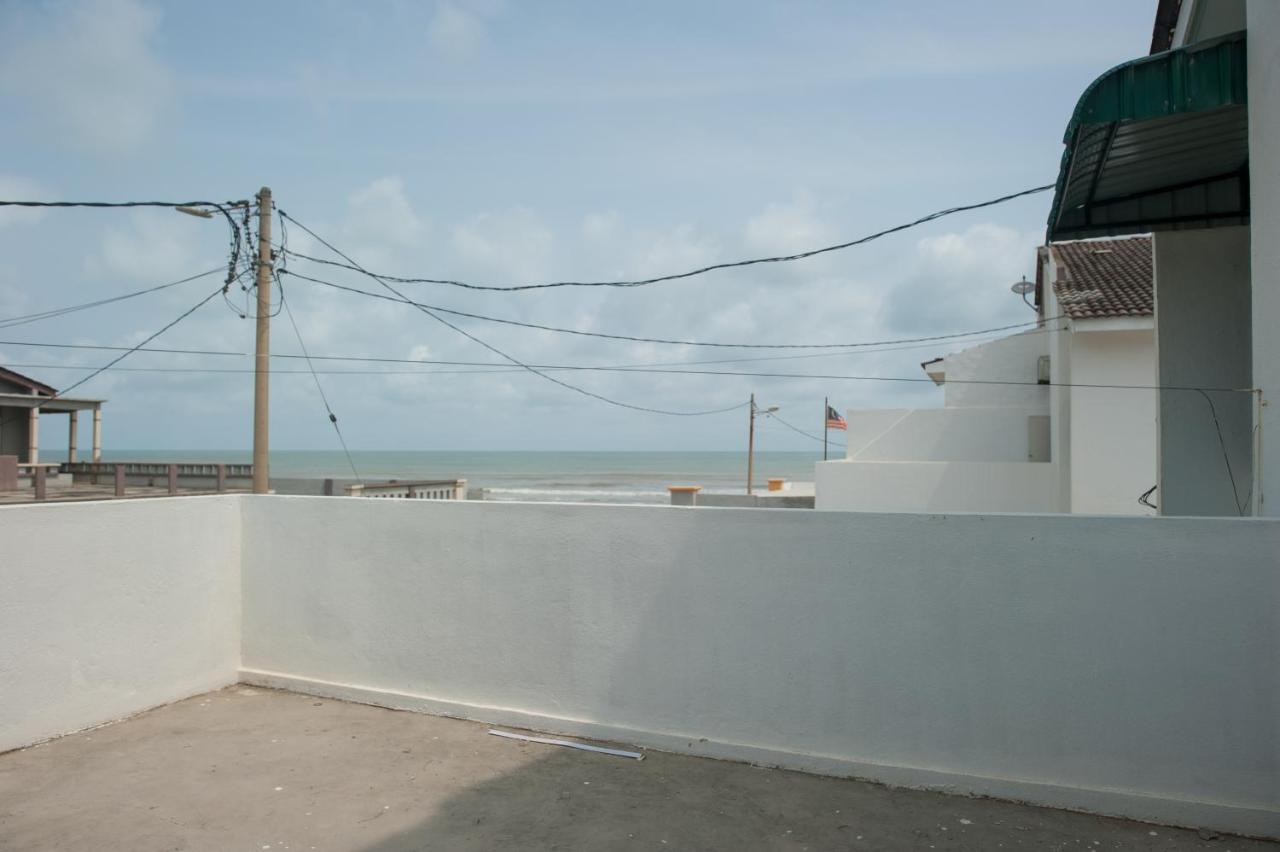 Ibai Beach Guesthouse Kuala Terengganu Exterior foto